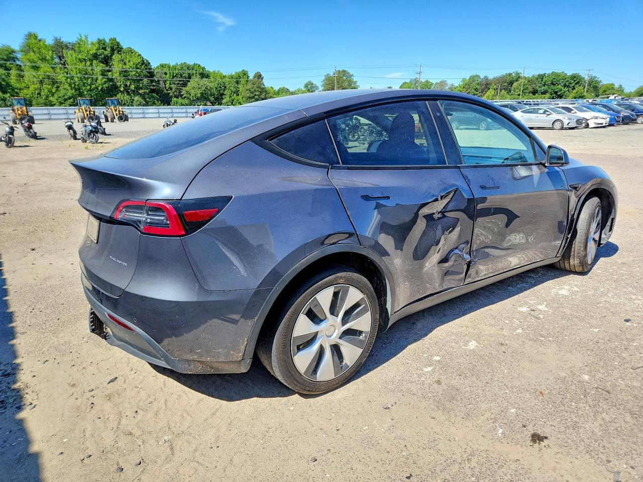2020 Tesla Model Y - Фото 3
