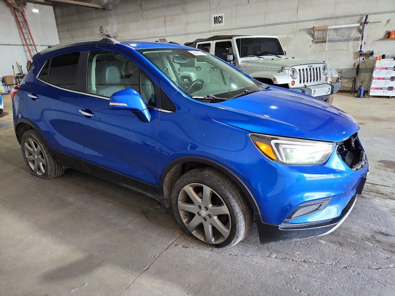 2017 Buick Encore Essence - Фото 4