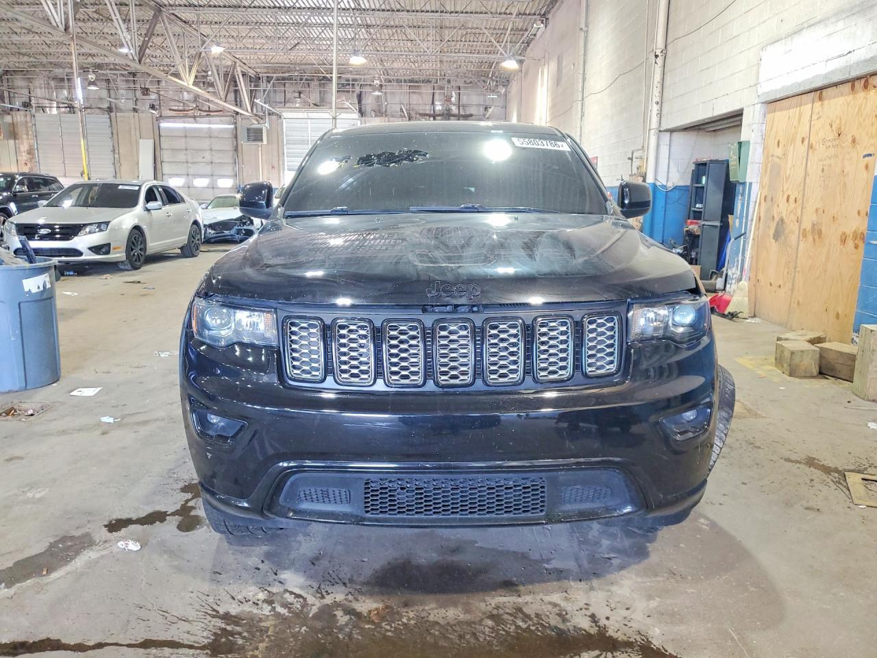 2018 Jeep Grand Cherokee Laredo - Фото 5