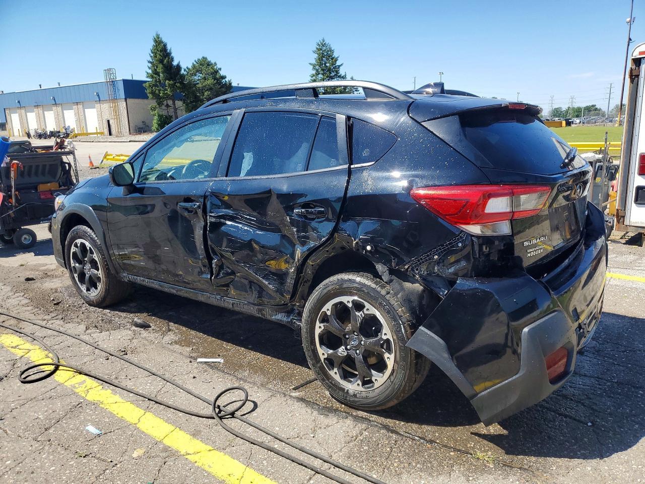 2023 Subaru Crosstrek Premium - Фото 2