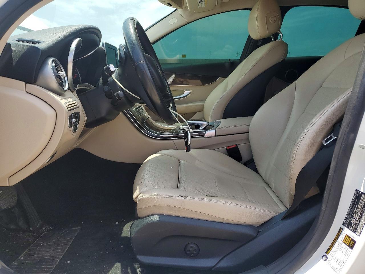 2016 Mercedes-Benz C 300 - Фото 7