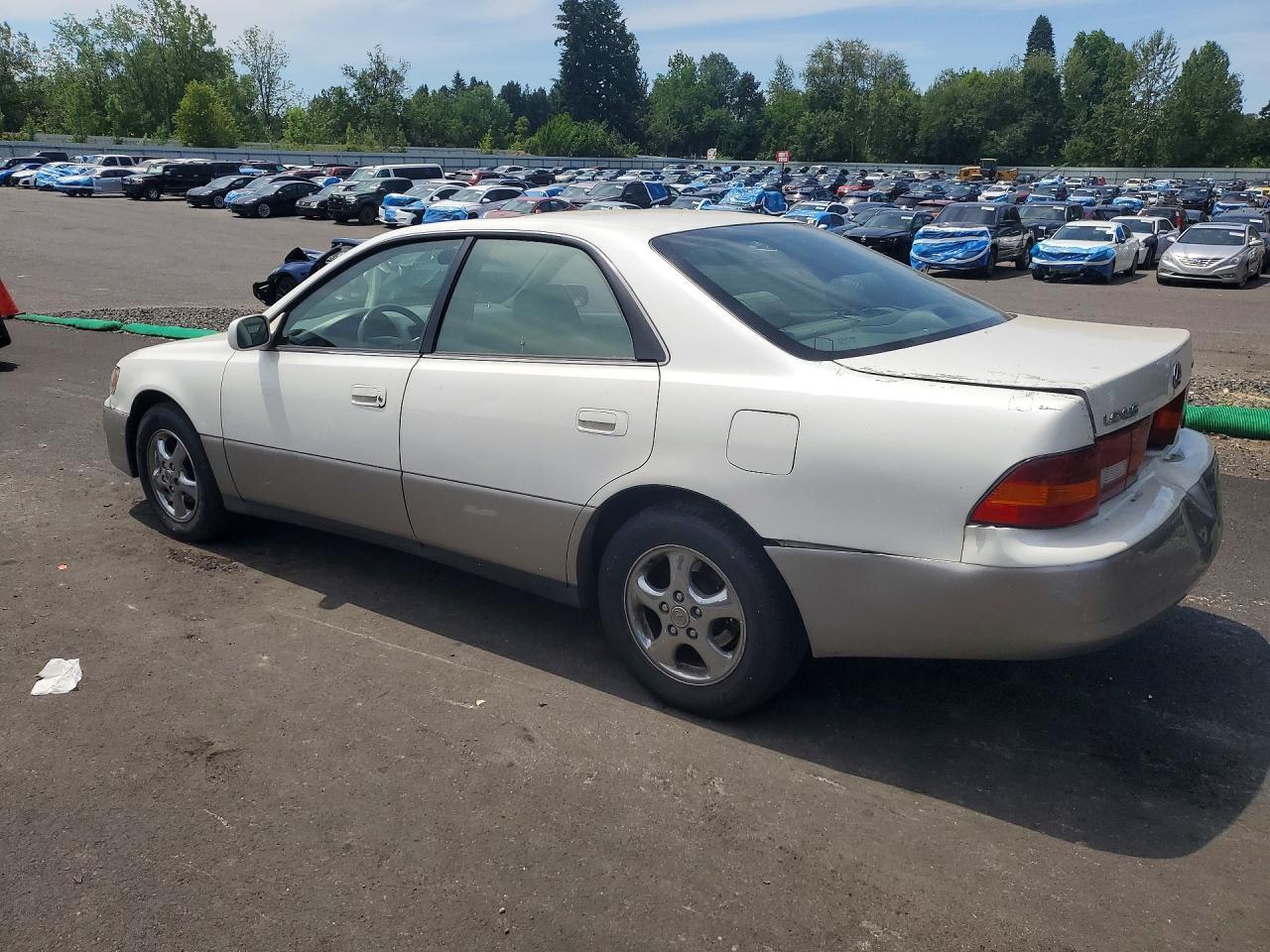 1998 Lexus Es 300 - Фото 2