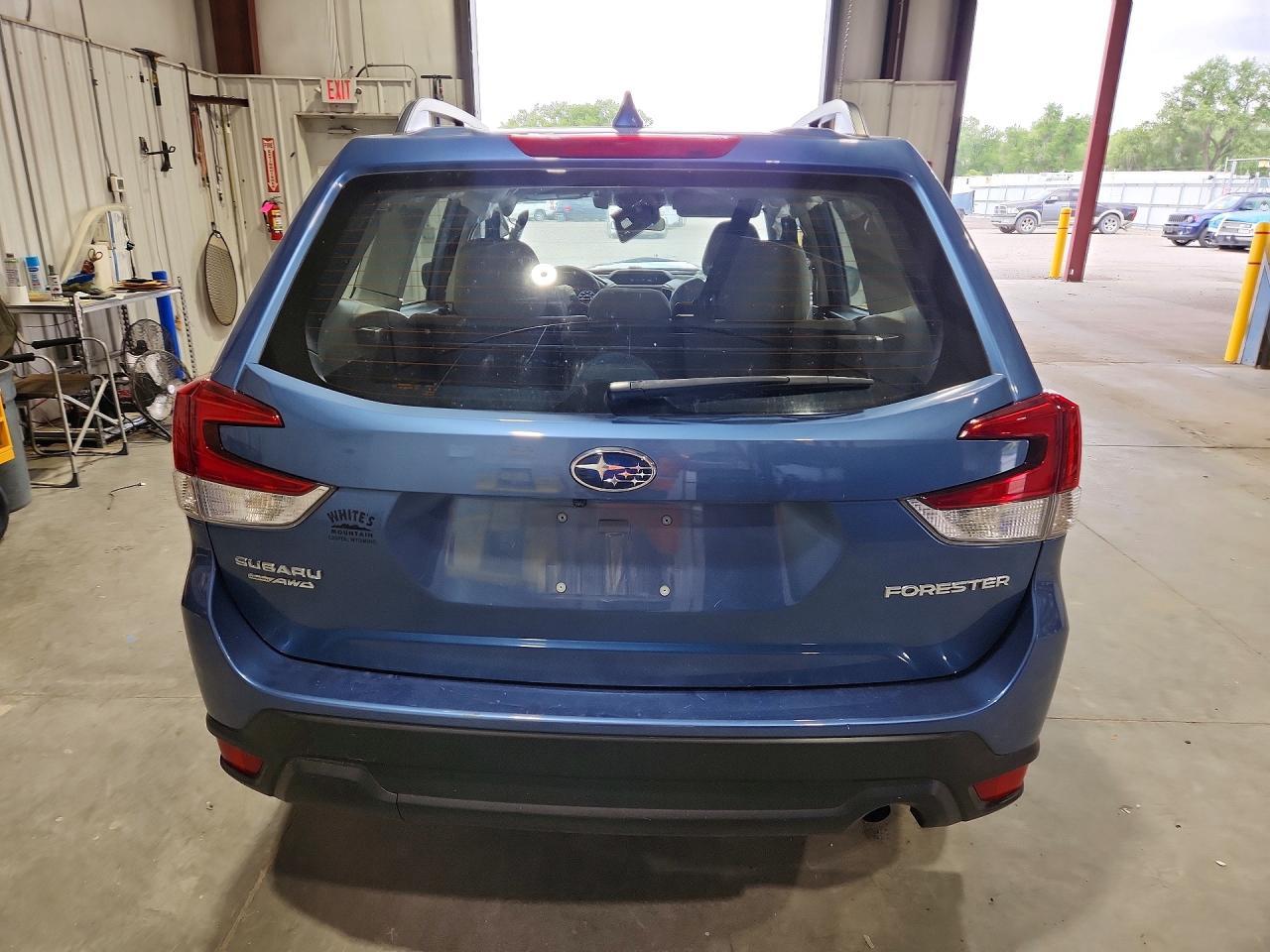 2021 Subaru Forester - Фото 6