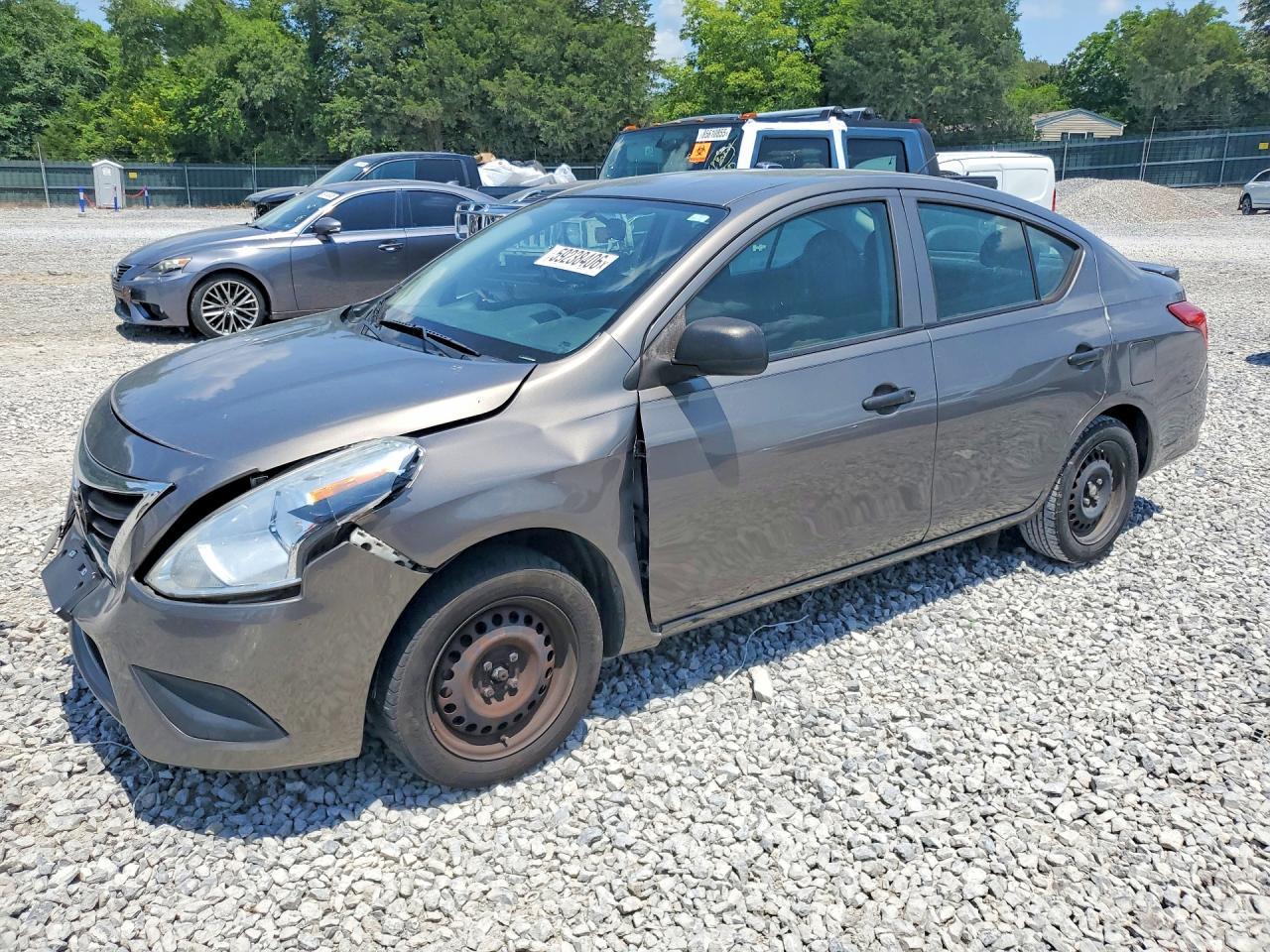 2015 Nissan Versa 1.6 S Plus