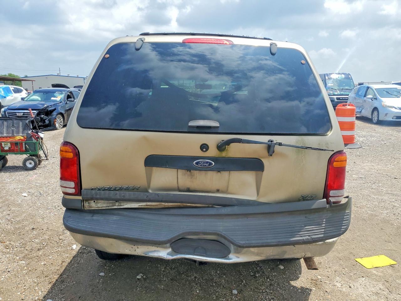 1999 Ford Explorer - Фото 6