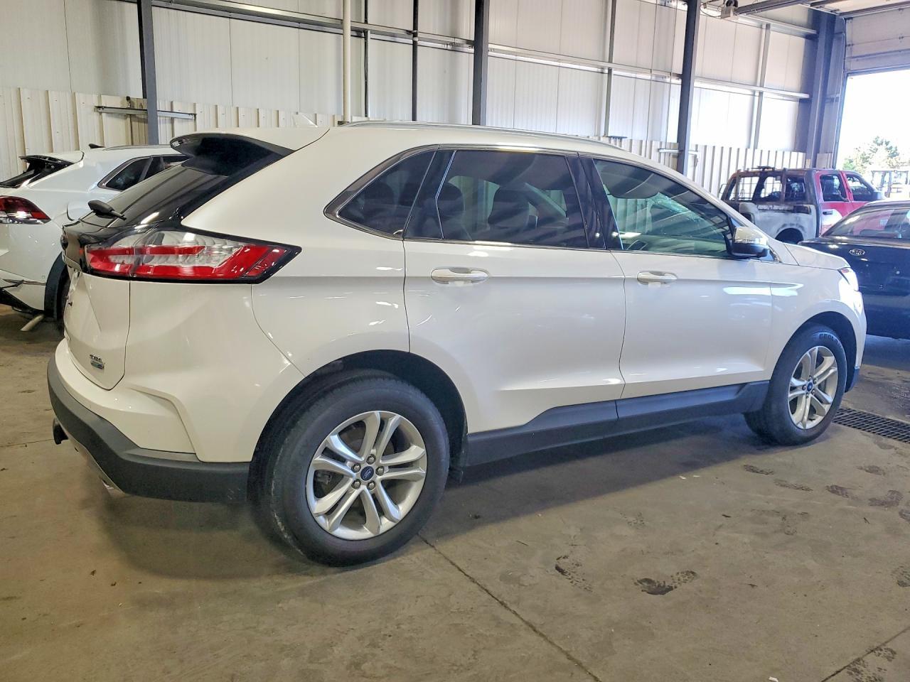 2019 Ford Edge Sel - Фото 3
