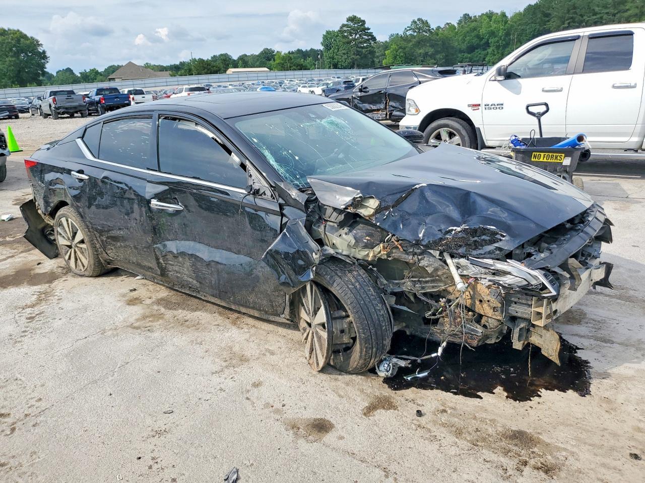 2019 Nissan Altima Sl - Image 4