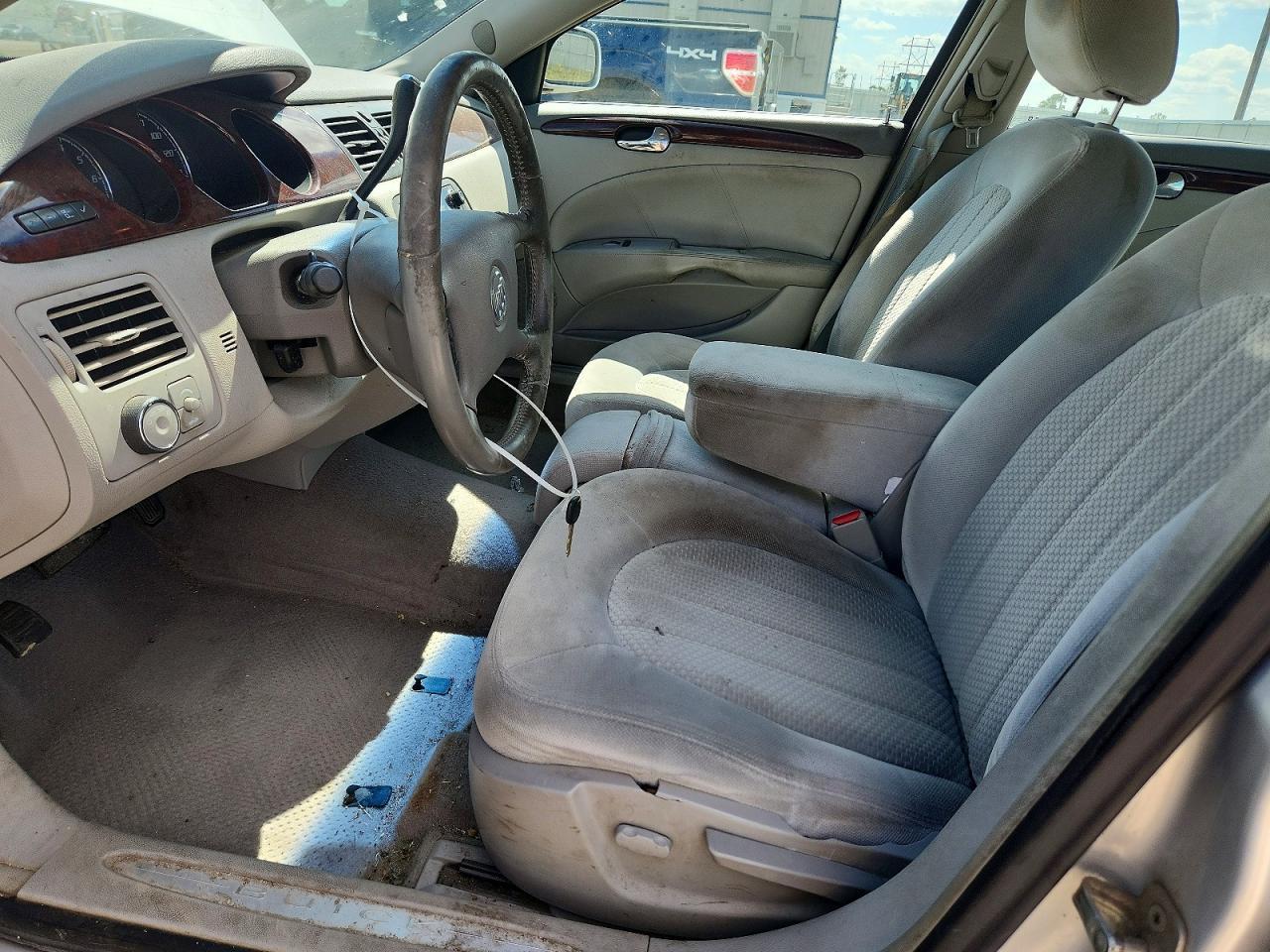 2009 Buick Lucerne Cx - Image 7