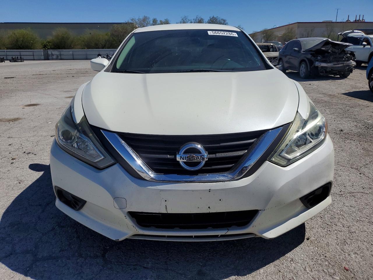 2016 Nissan Alitma - Image 5