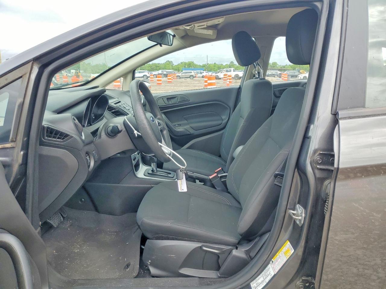 2019 Ford Fiesta Se - Фото 7