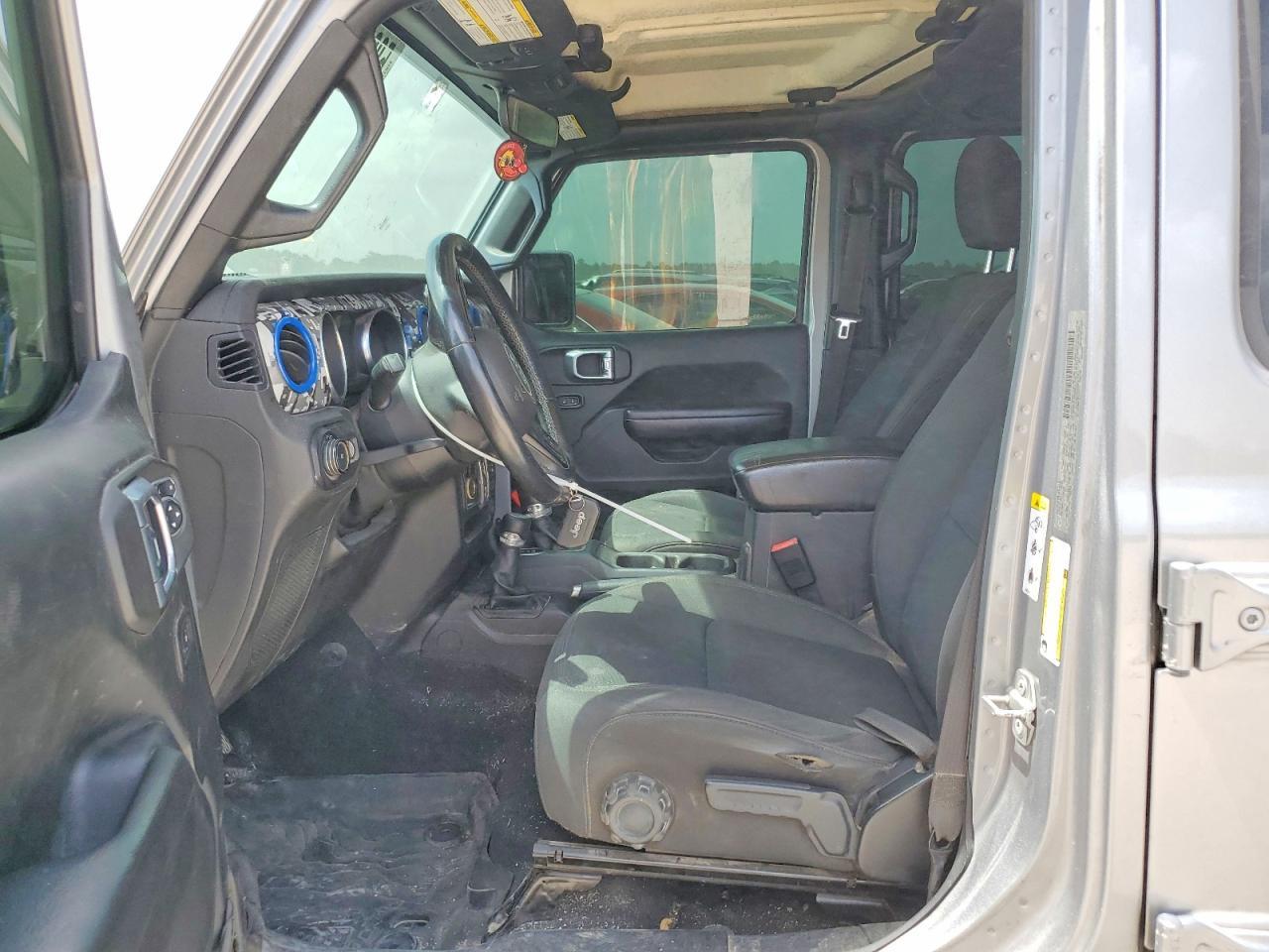 2018 Jeep Wrangler Unlimited Sport - Фото 7
