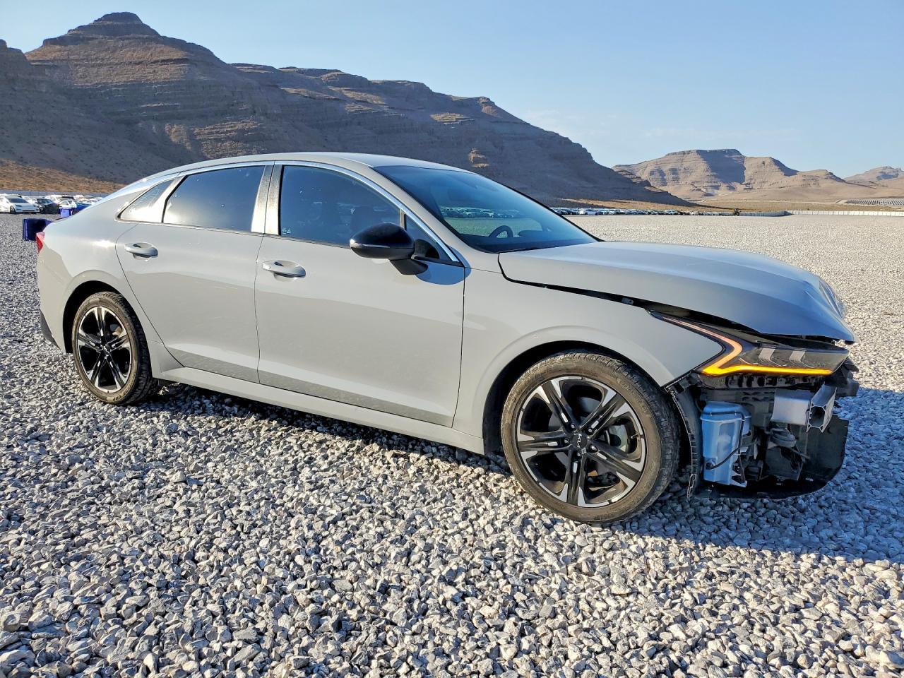 2024 Kia K5 Gt Line - Image 4