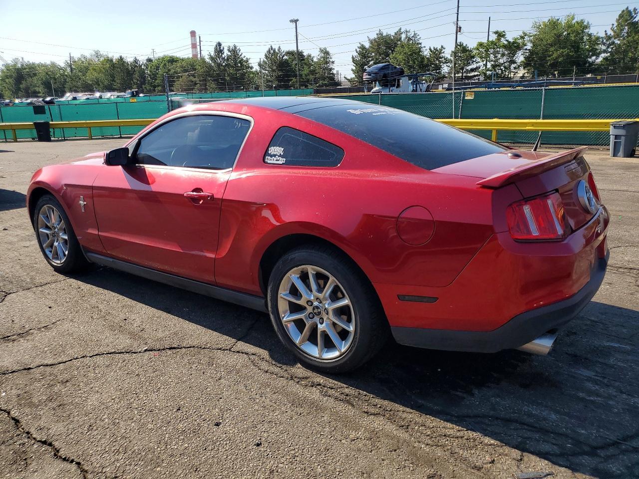 2011 Ford Mustang - Image 2
