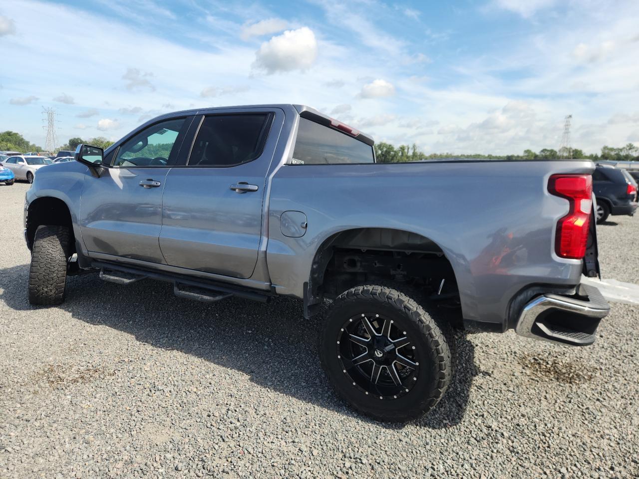 2020 Chevrolet Silverado K1500 Lt - Фото 2