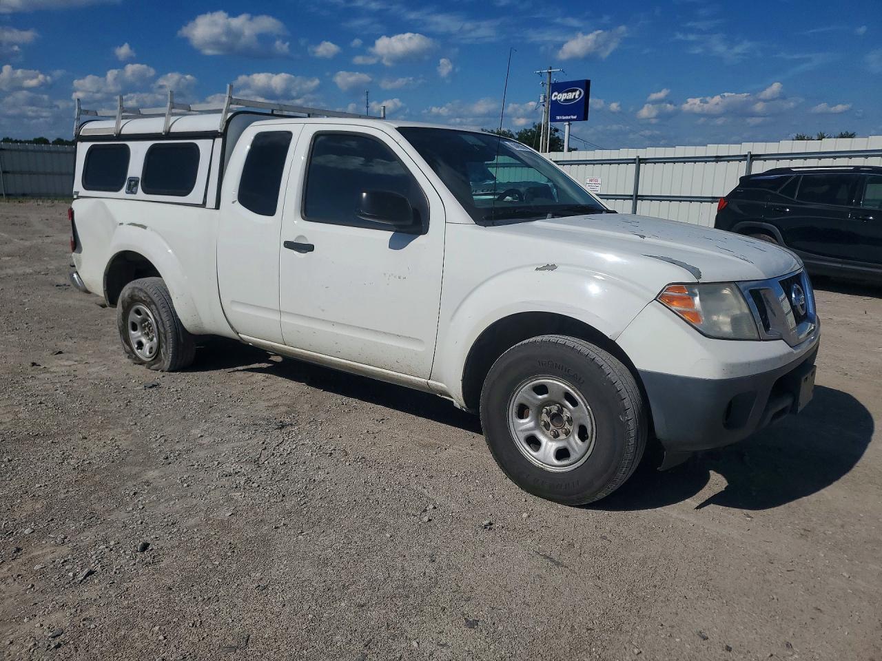 2016 Nissan Frontier S - Фото 4