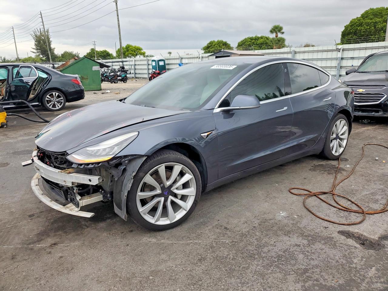 2019 Tesla 3