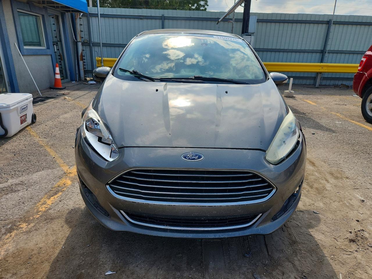 2014 Ford Fiesta Titanium - Image 5