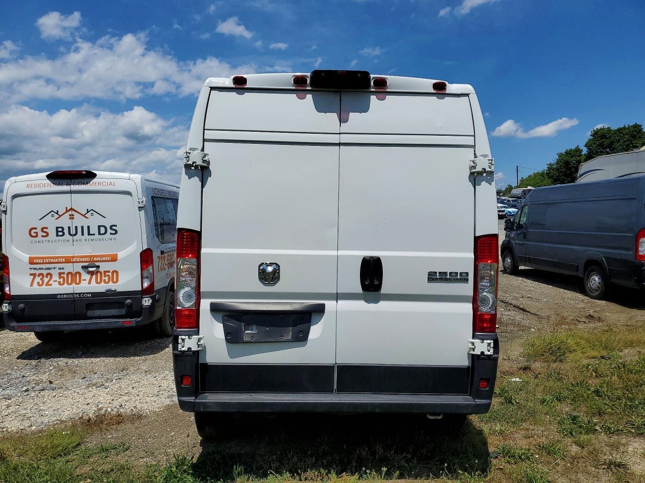 2025 Ram Promaster 2500 Cargo - Фото 6