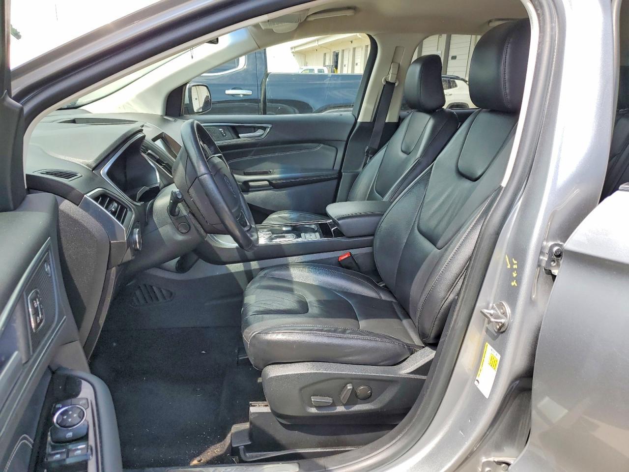 2020 Ford Edge - Фото 7