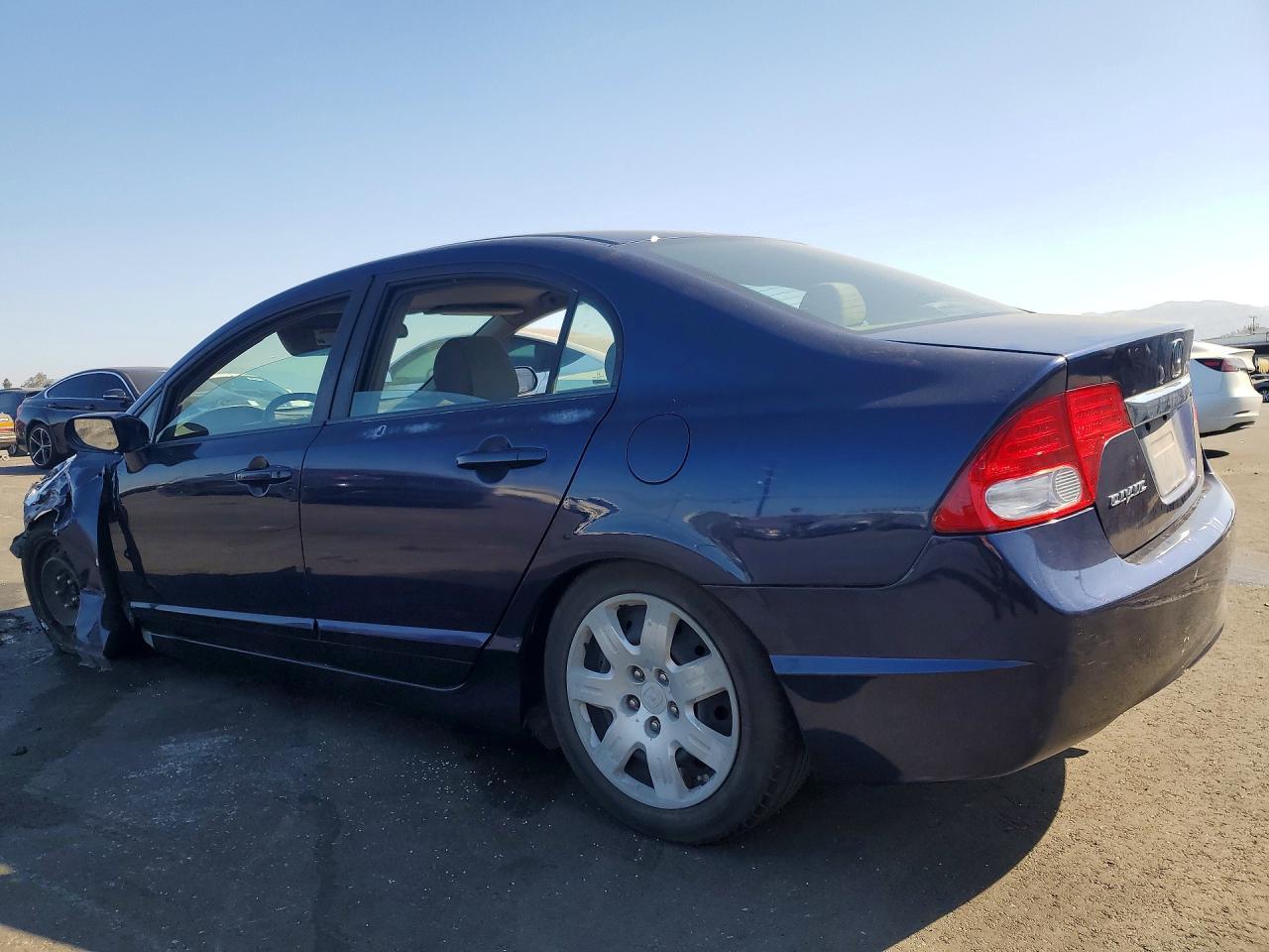 2011 Honda Civic Lx - Фото 2