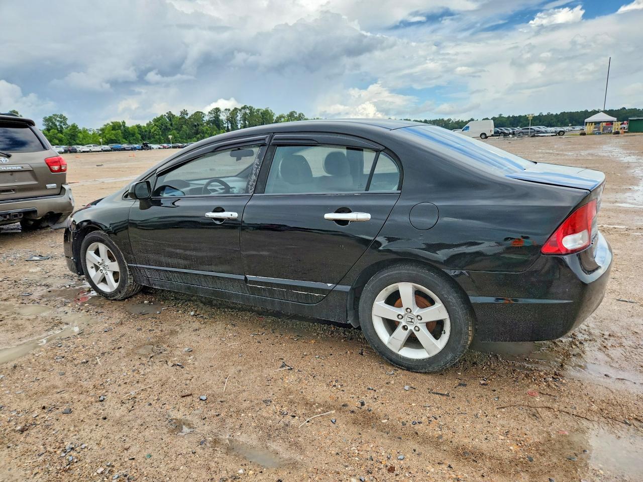 2010 Honda Civic - Фото 2