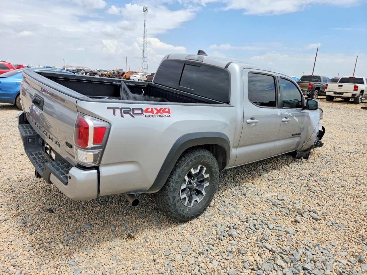2021 Toyota Tacoma Trd Off-Road - Фото 3