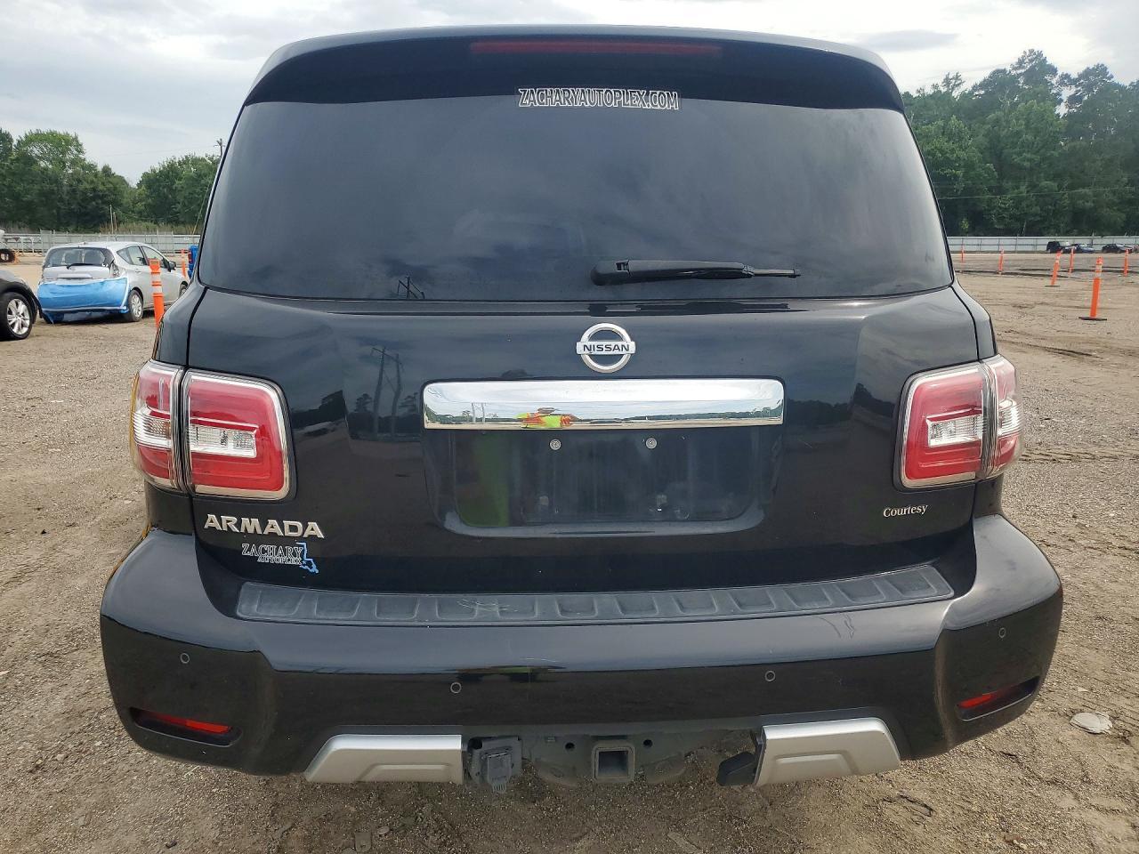 2018 Nissan Armada Sv - Image 6