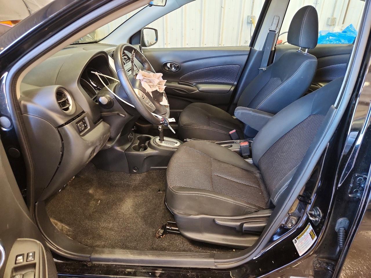 2018 Nissan Versa Sv - Image 7