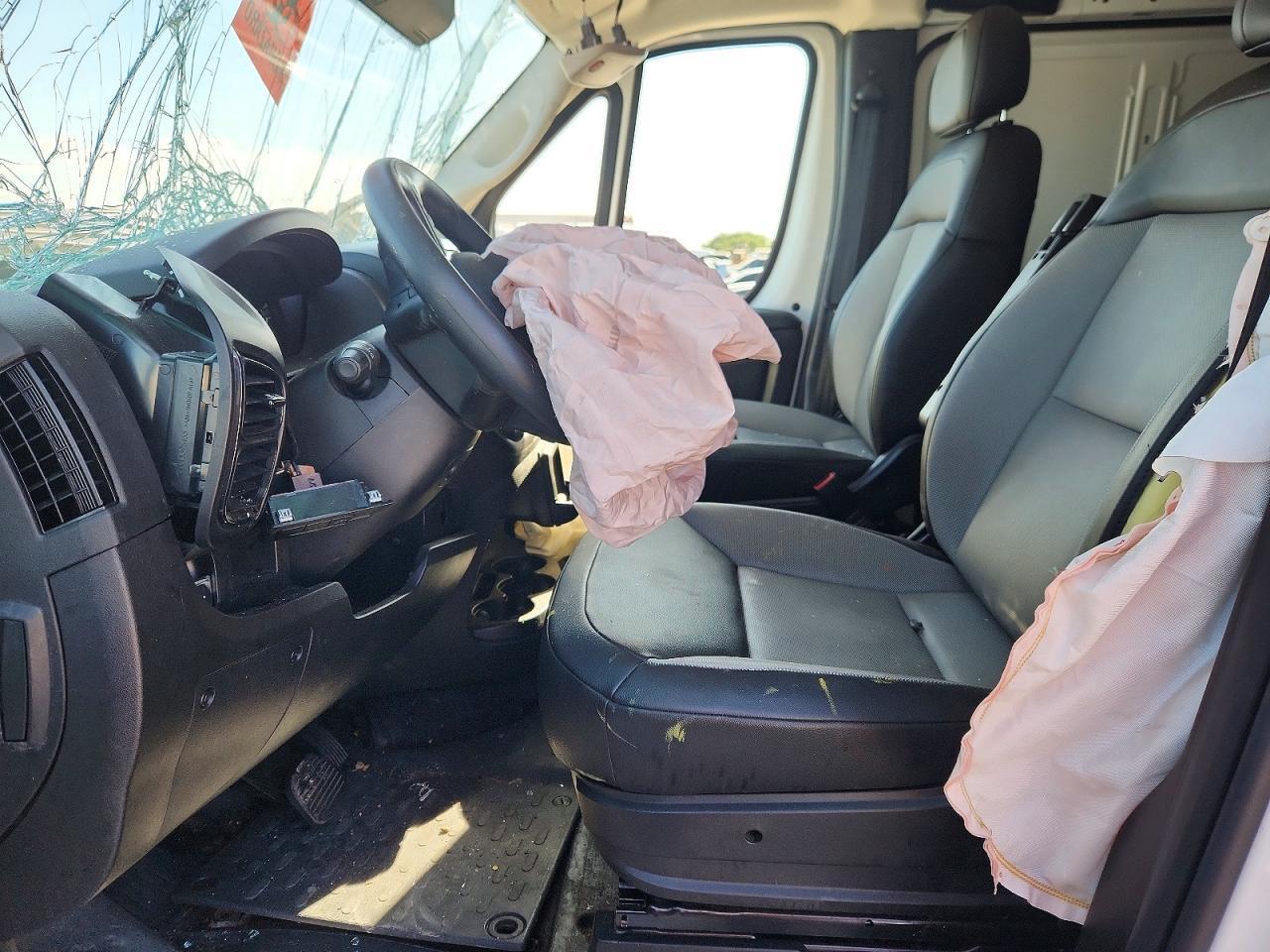 2024 Ram Promaster 1500 Delivery Van - Image 7