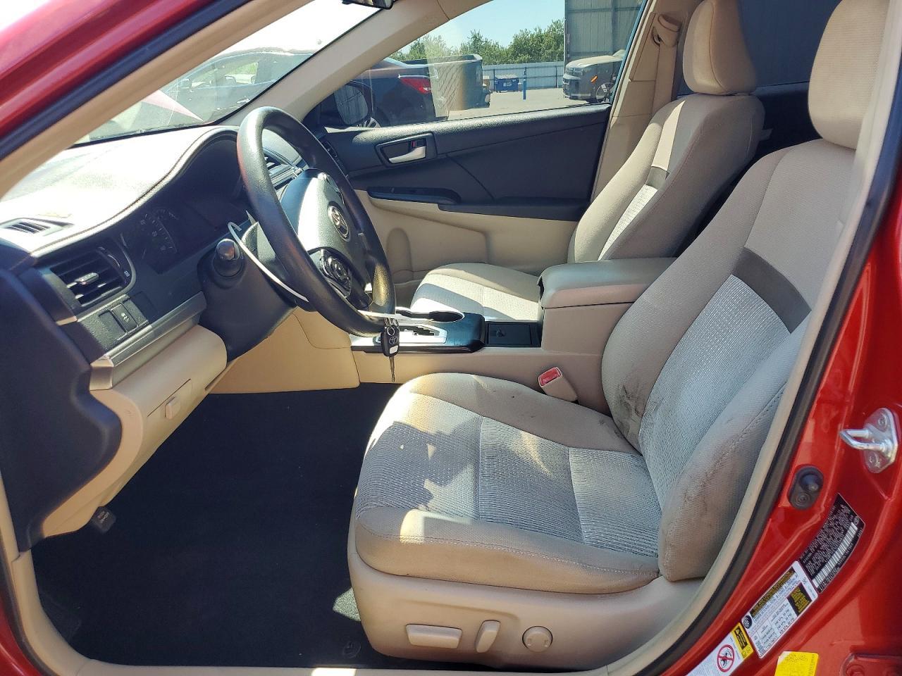 2012 Toyota Camry Le - Image 7