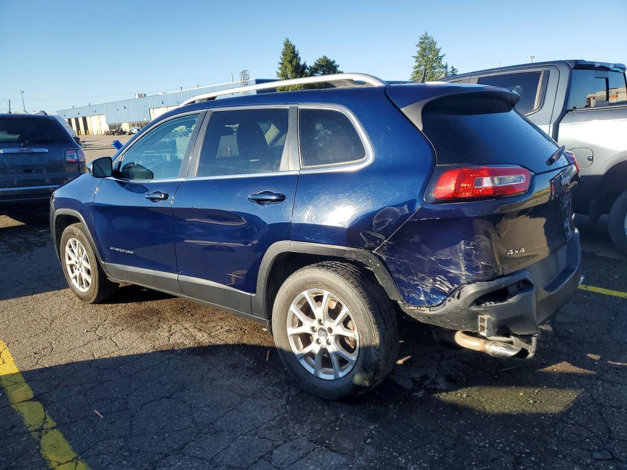 2016 Jeep Cherokee Limited - Image 2