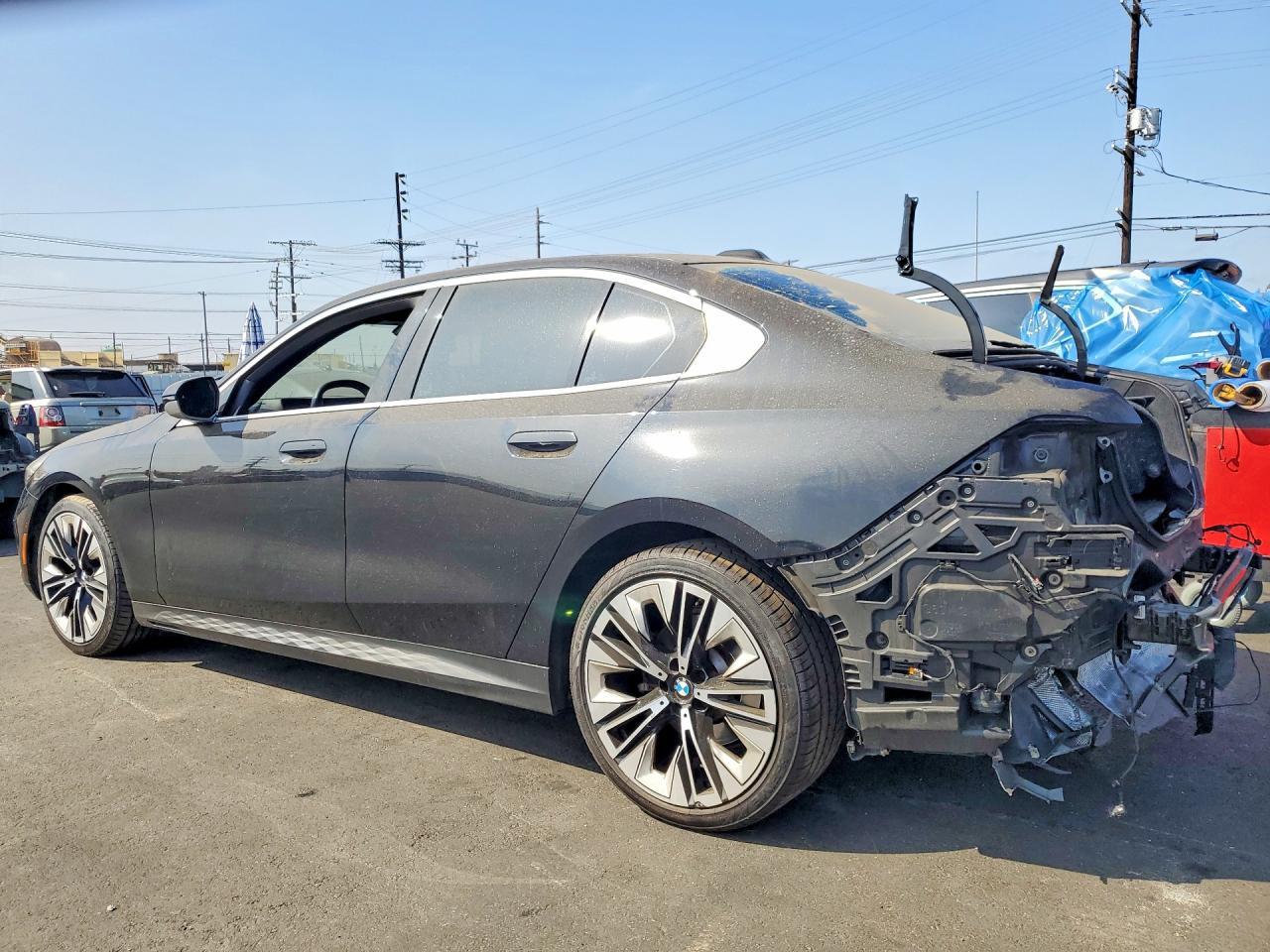 2024 BMW 530 I - Фото 2