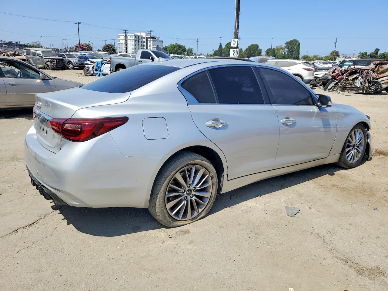 2020 Infiniti Q50 3.0T Luxe - Image 3