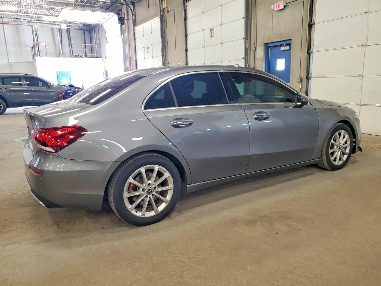 2019 Mercedes-Benz A 220 - Фото 3