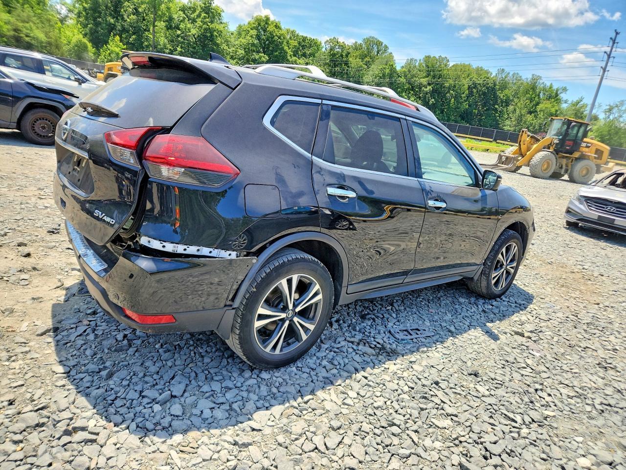 2020 Nissan Rogue Sv - Image 3
