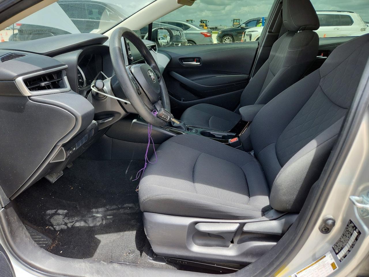2021 Toyota Corolla Le - Image 7