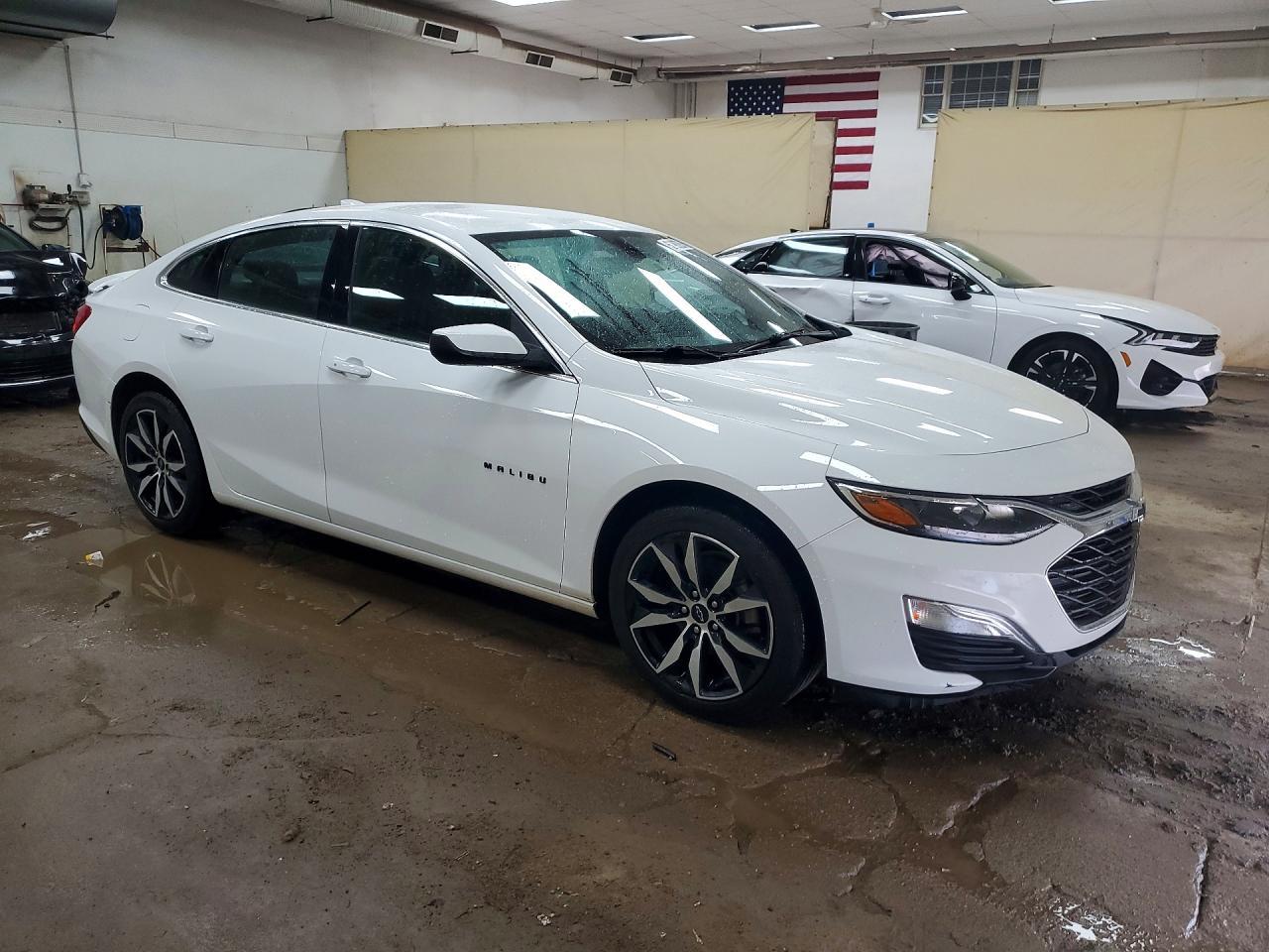 2021 Chevrolet Malibu Rs - Фото 4