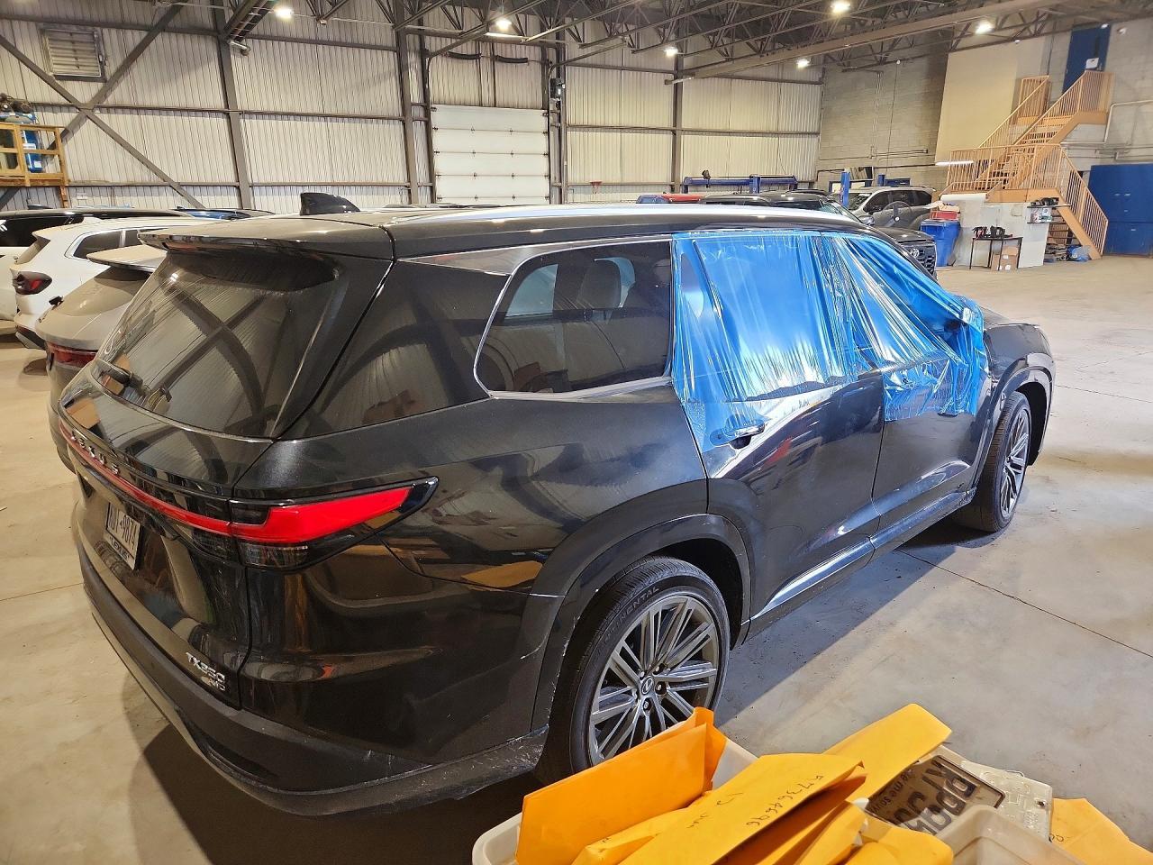 2024 Lexus Tx 350 - Image 3