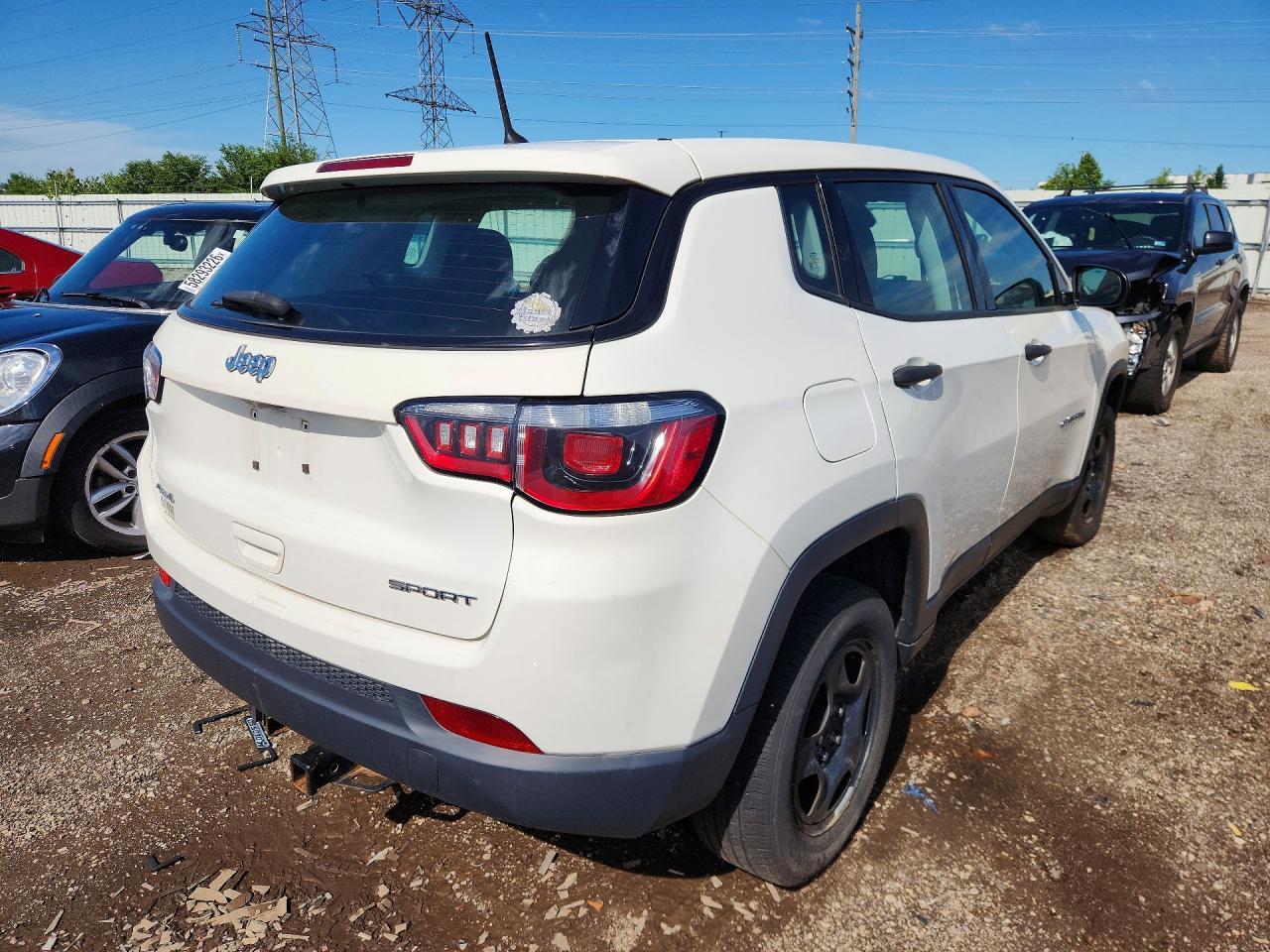2018 Jeep Compass Sport - Фото 3