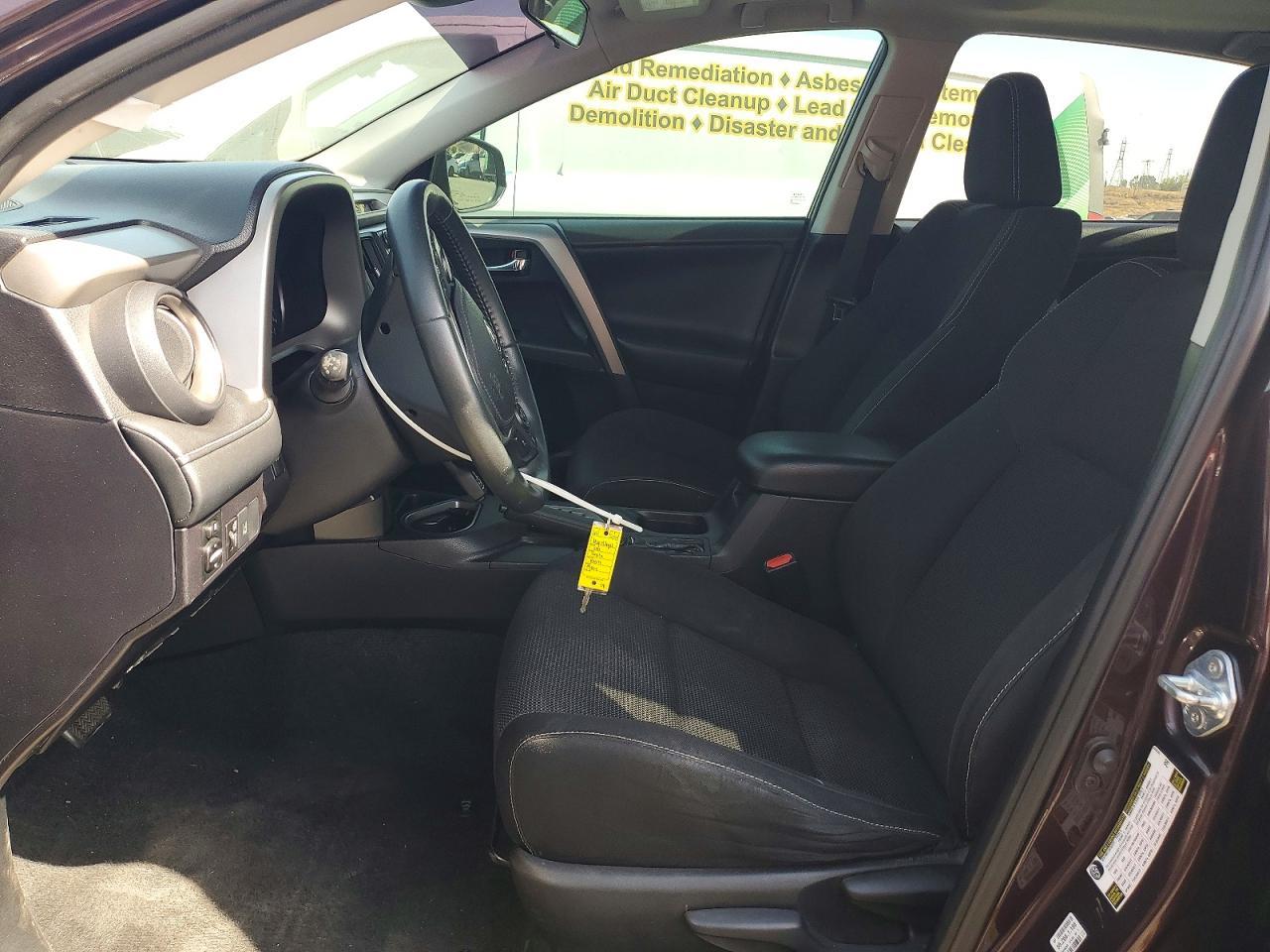 2017 Toyota Rav4 Xle - Image 7