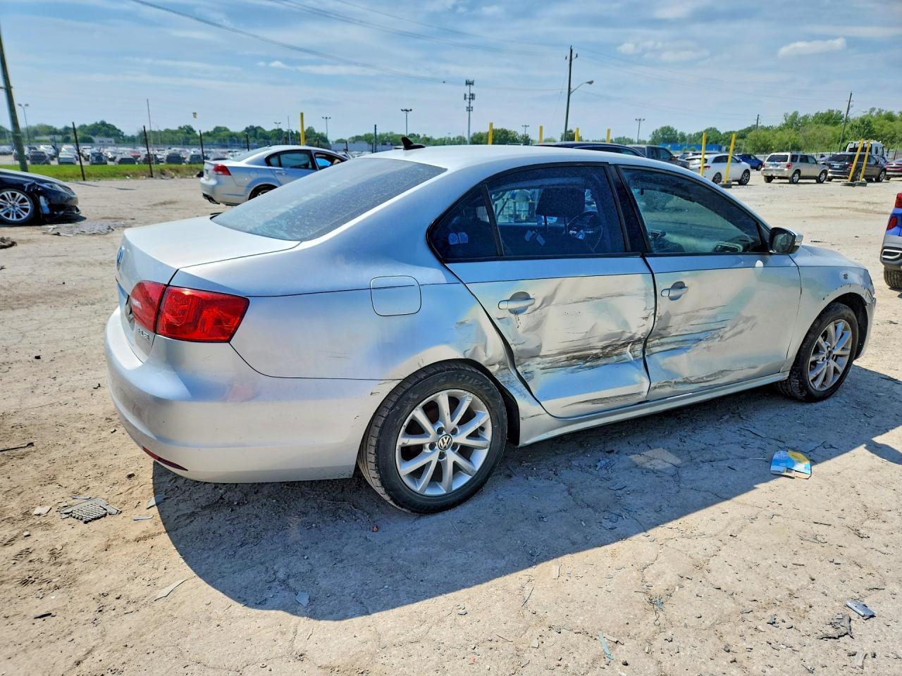 2011 Volkswagen Jetta Se - Image 3
