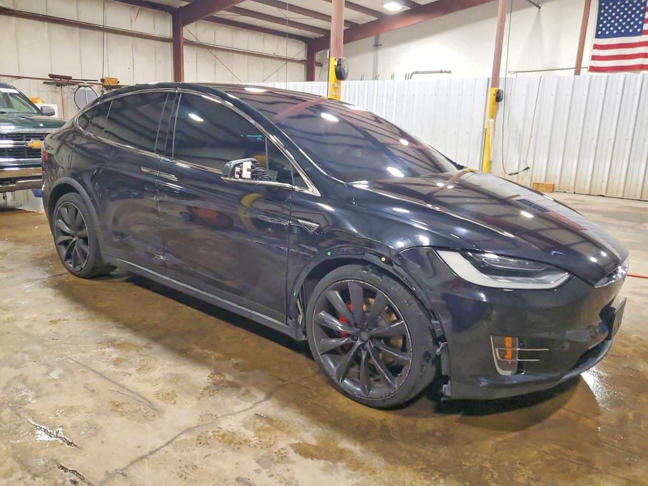 2016 Tesla Model X - Фото 4