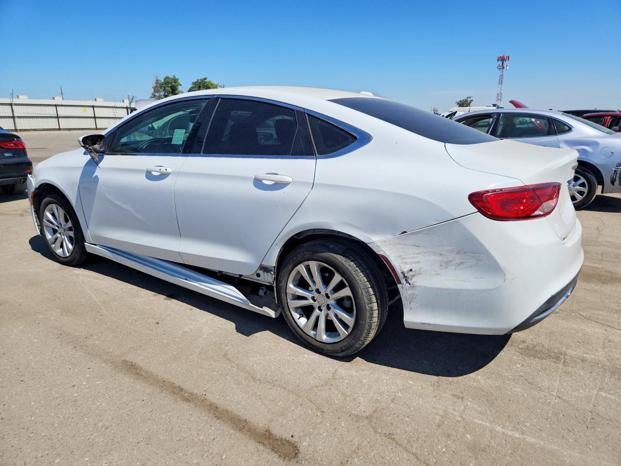 2015 Chrysler 200 Limited - Image 2