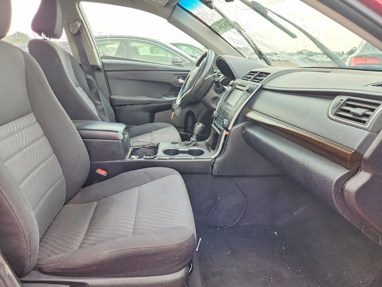 2016 Toyota Camry Le - Фото 7