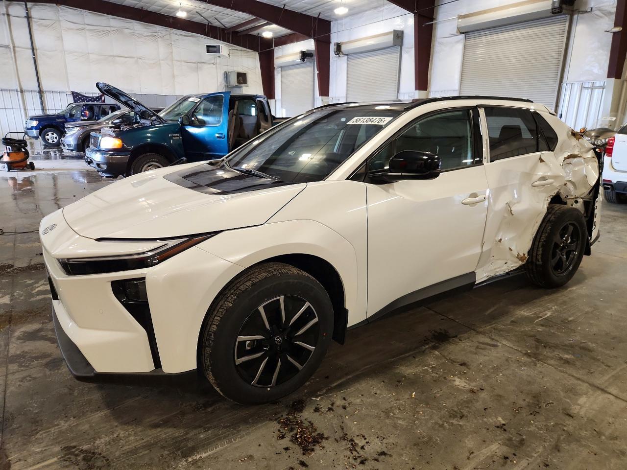 2026 Toyota Bz Xle