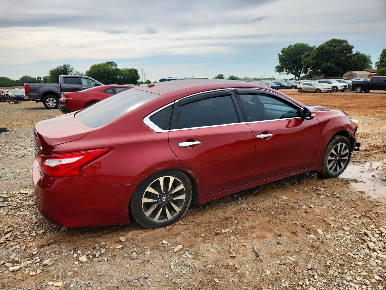 2016 Nissan Altima 2.5 Sv - Image 3