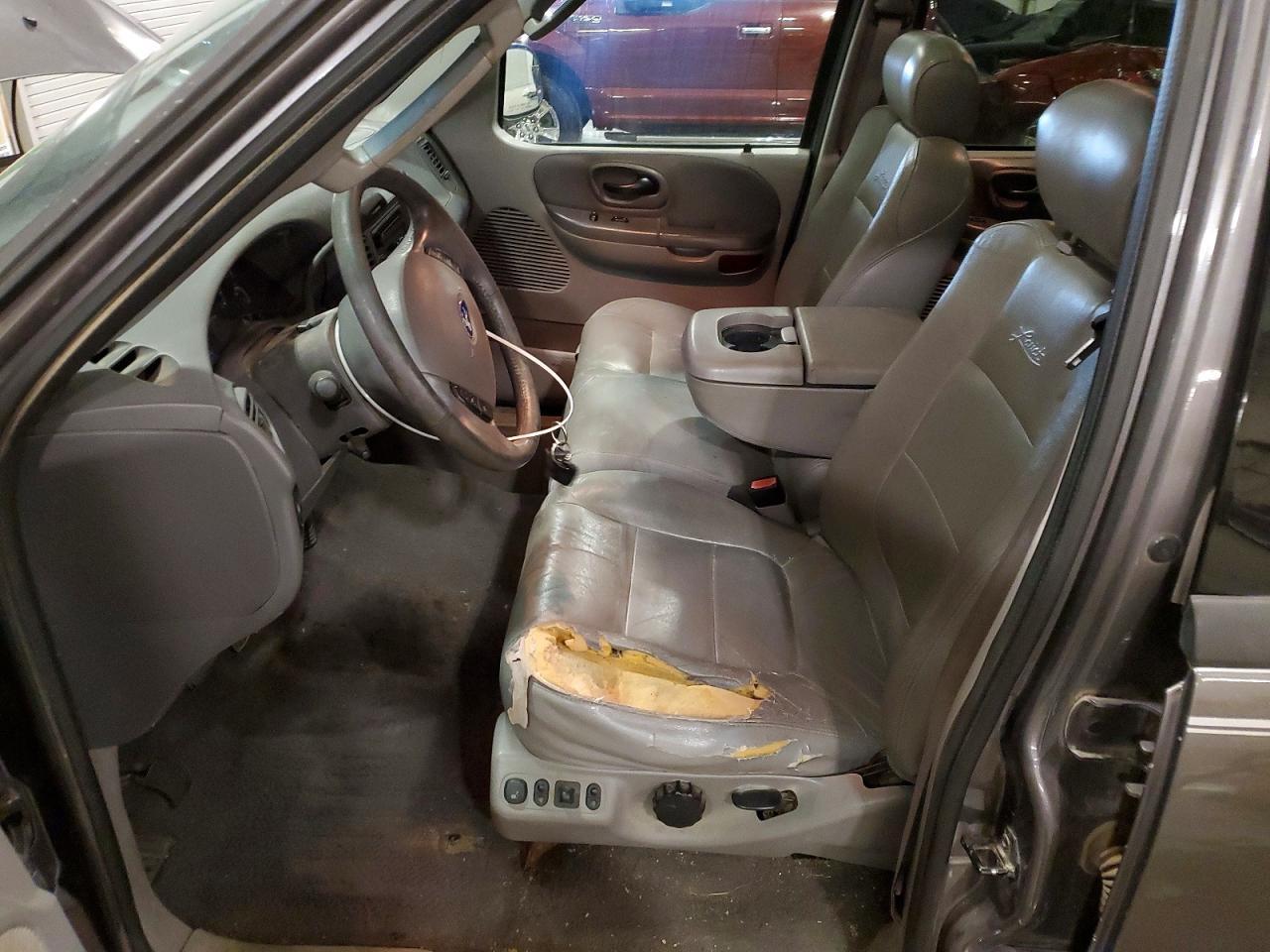 2003 Ford F150 Lariat Supercre - Image 7
