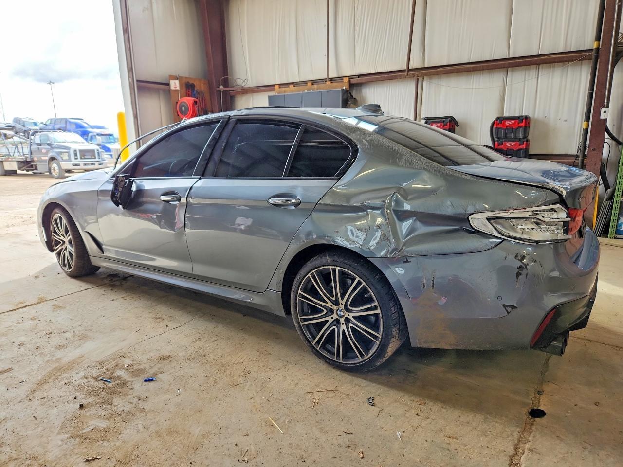 2018 BMW 540 Xi - Фото 2
