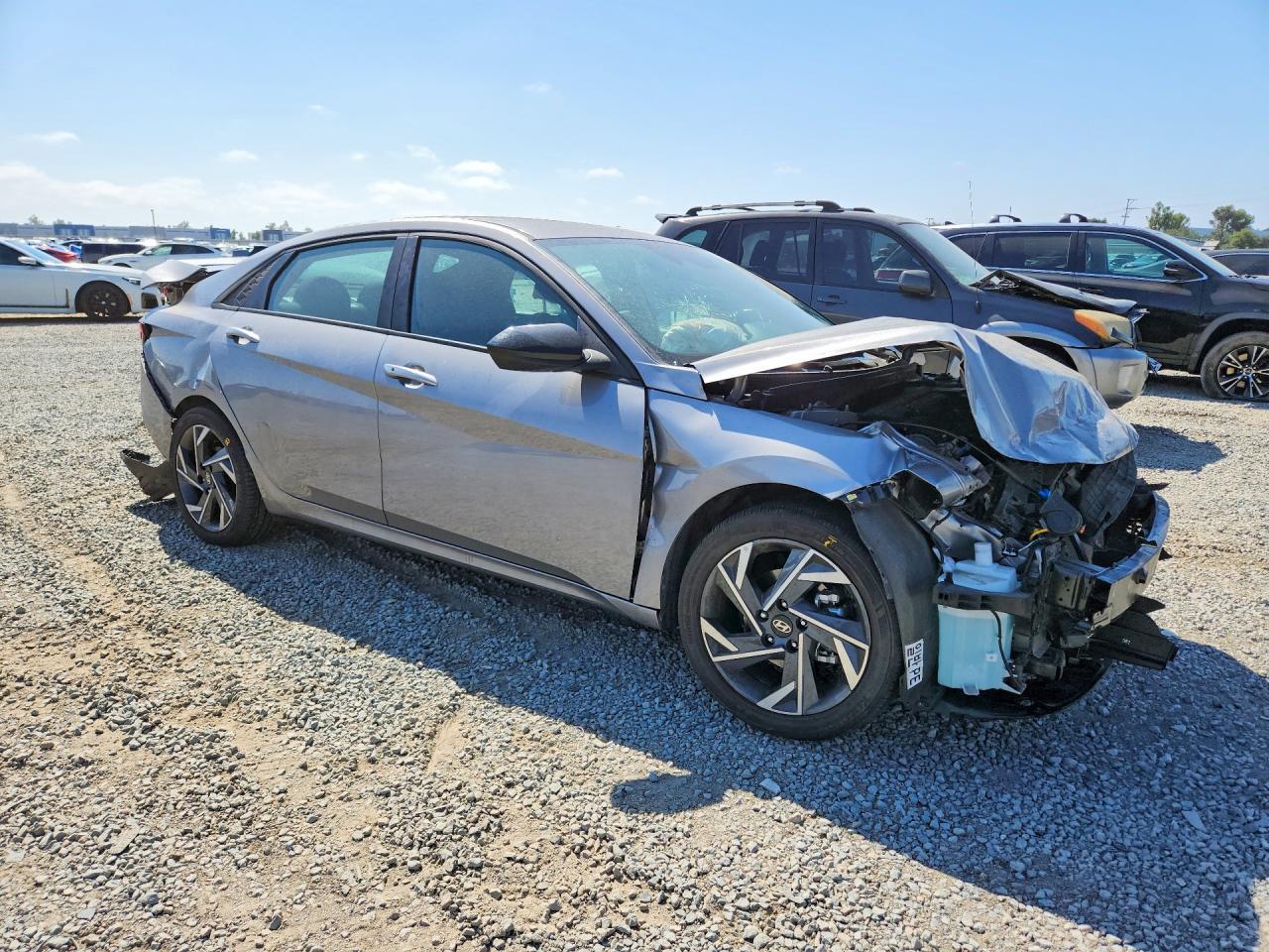 2025 Hyundai Elantra Sel Sport - Фото 4