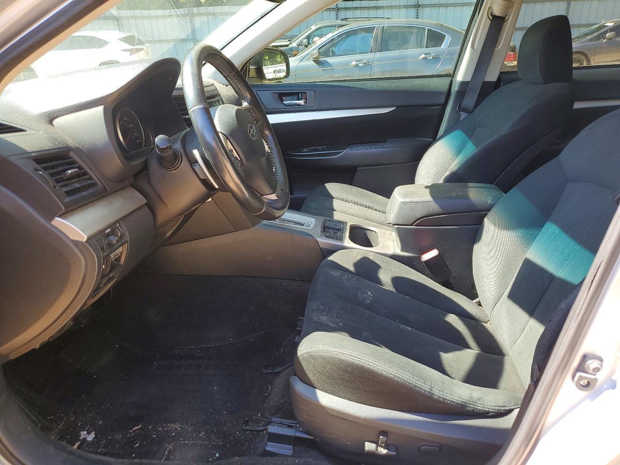 2013 Subaru Outback 2.5I Premium - Фото 7